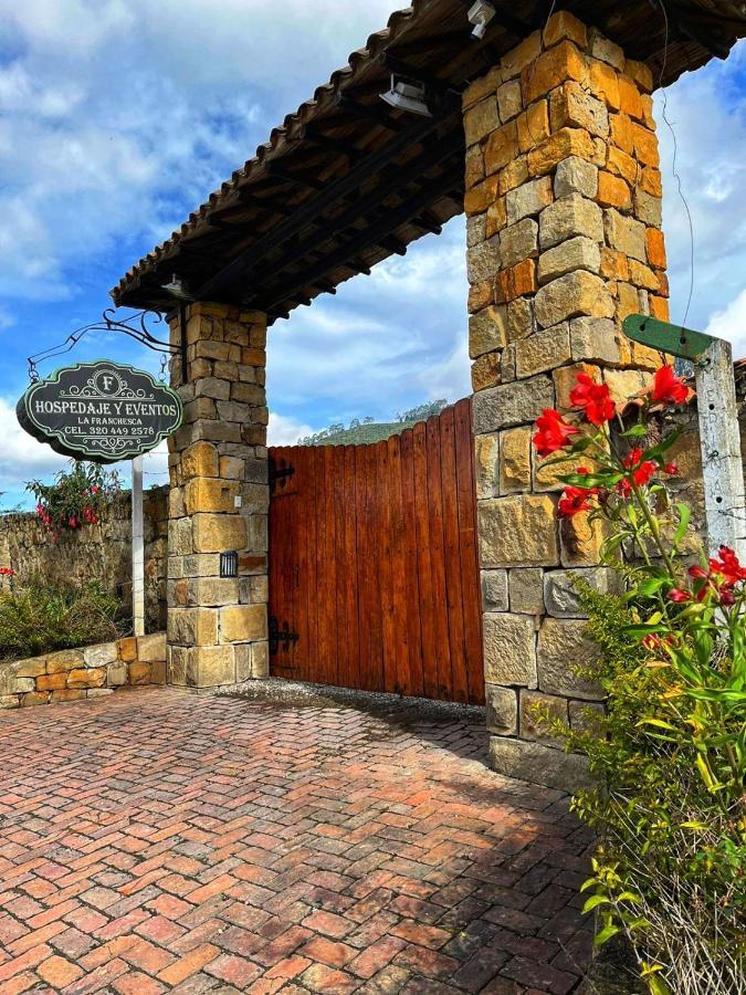 Hotel Campestre Franchesca Табіо Екстер'єр фото