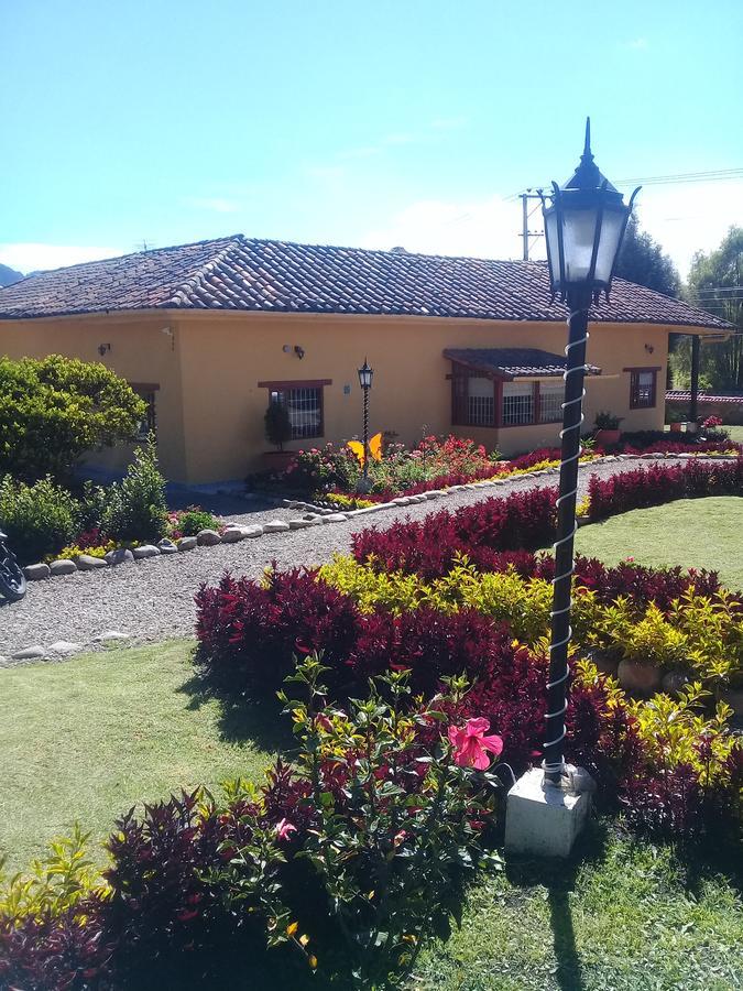 Hotel Campestre Franchesca Табіо Екстер'єр фото